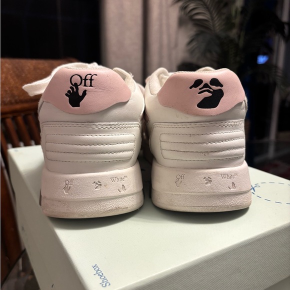 OFF WHITE Women's Pink and White Sneakers - Picture 3 of 7